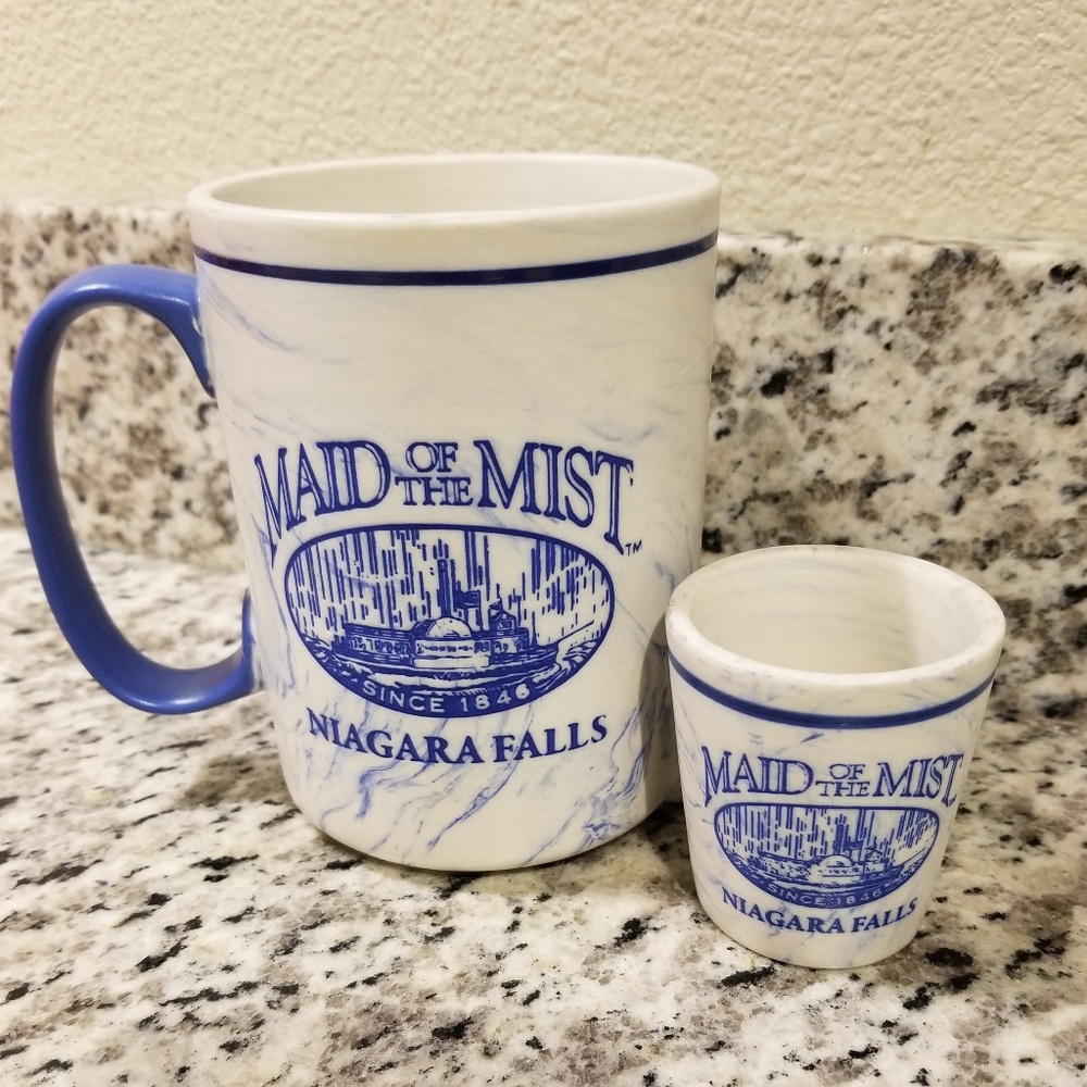 Unique Set Niagara Falls Cups